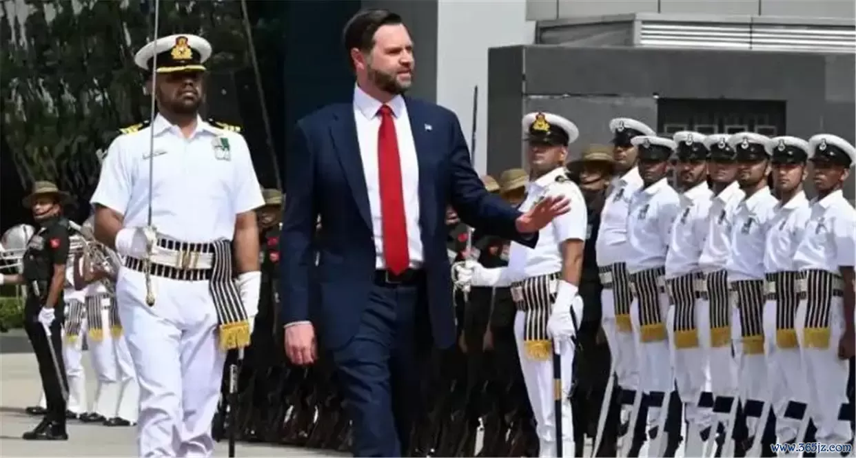 正式对华加关税,第一个对美投降的国家出现,万斯晚宴吃得很满意